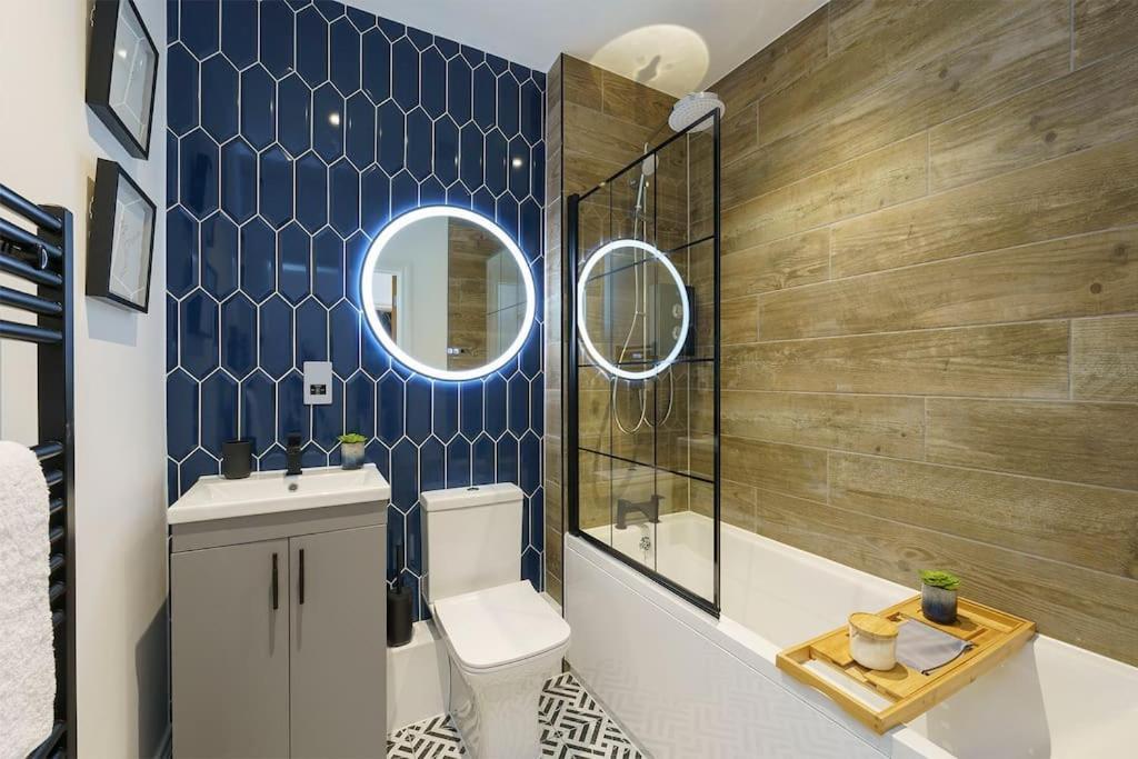 Lilyturf - 2 Bedroom Luxury Apartment By Mint Stays Bristol Exterior foto